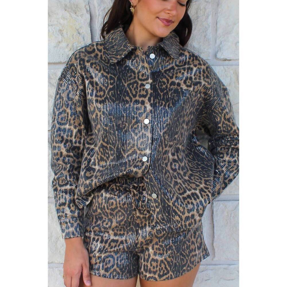 NEW AIBLEE button down long sleeve jacket in leopard